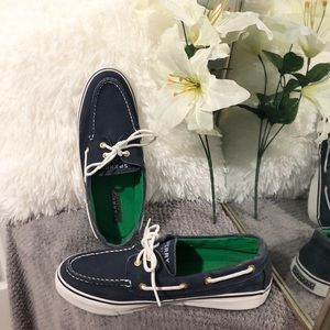 🎉🎉HOST PICK🎉🎉SALE‼️🎉🦋Super Cute Sperrys🦋